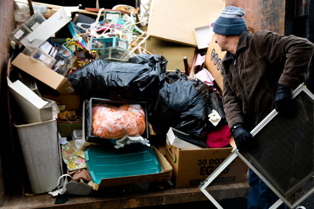 Best Full-Service Junk Removal  in Batesville, IN